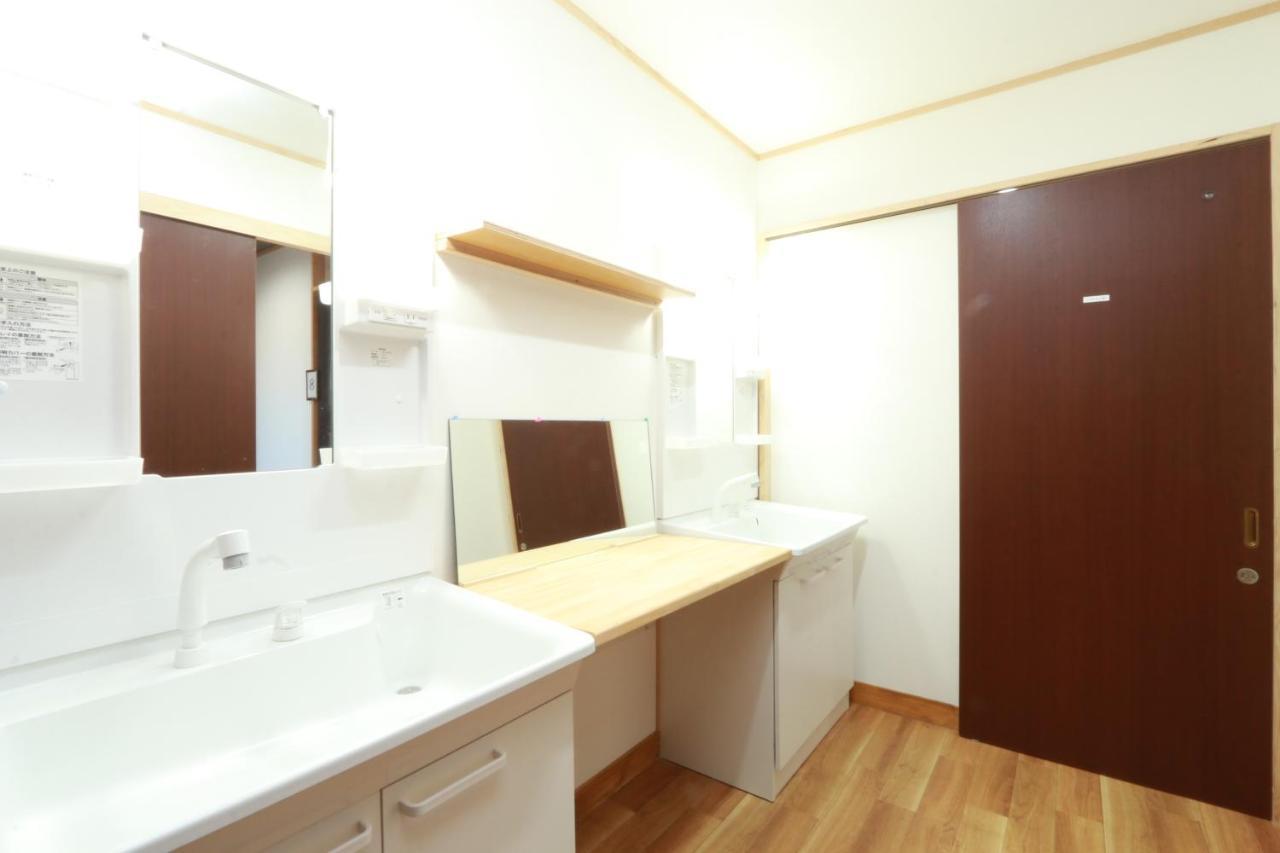 Hotel Simple Sleep 個室カプセル Hitoyoshi Esterno foto