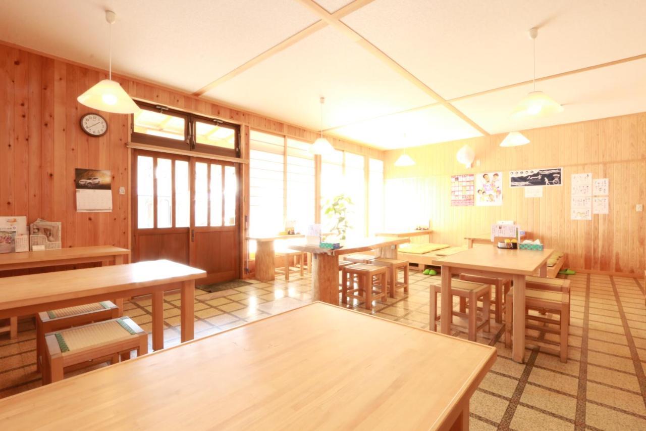 Hotel Simple Sleep 個室カプセル Hitoyoshi Esterno foto